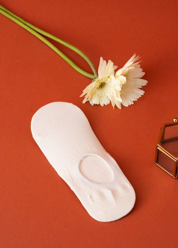 Manyavar Men Classic Cream Socks