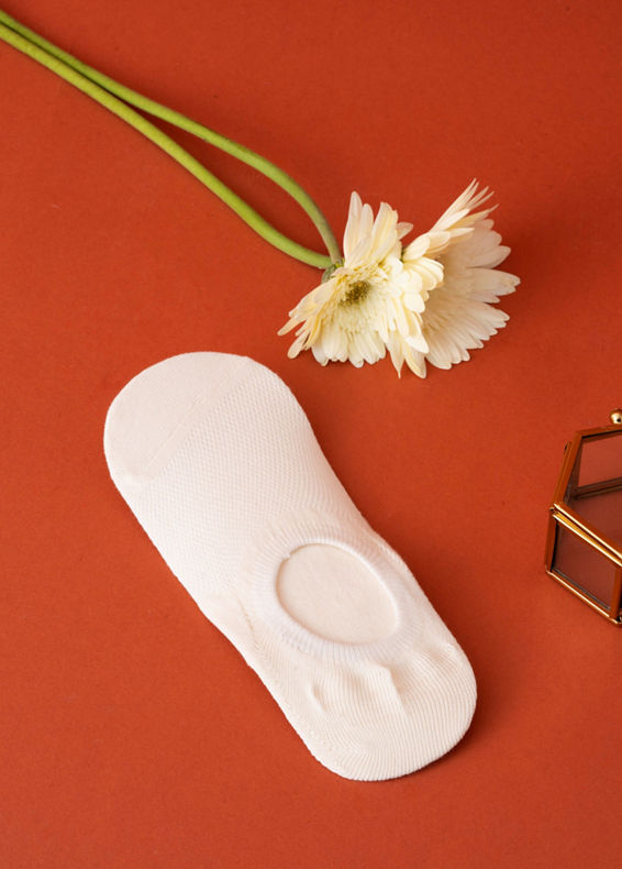 Manyavar Men Classic Cream Socks