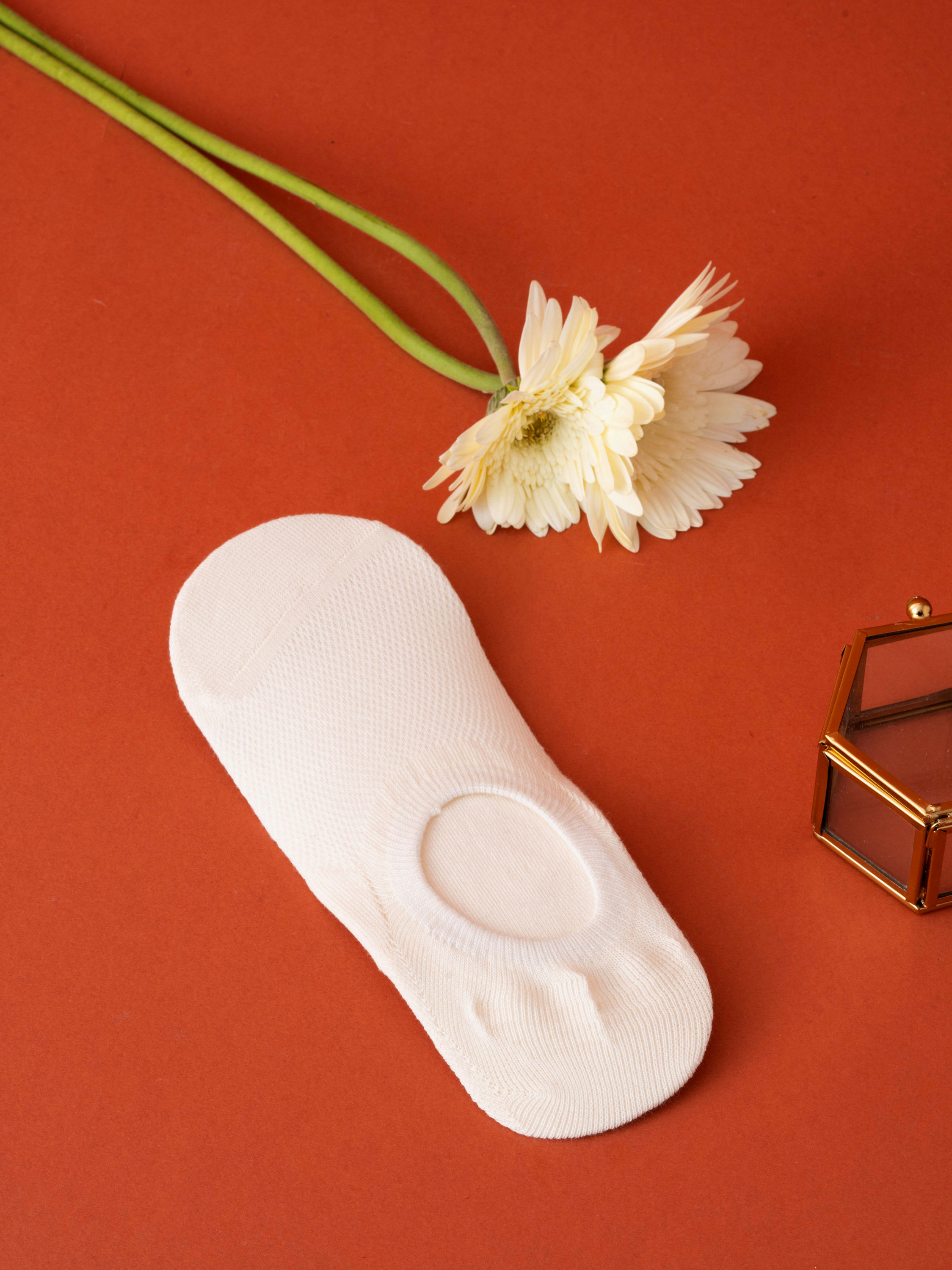 Manyavar Men Classic Cream Socks