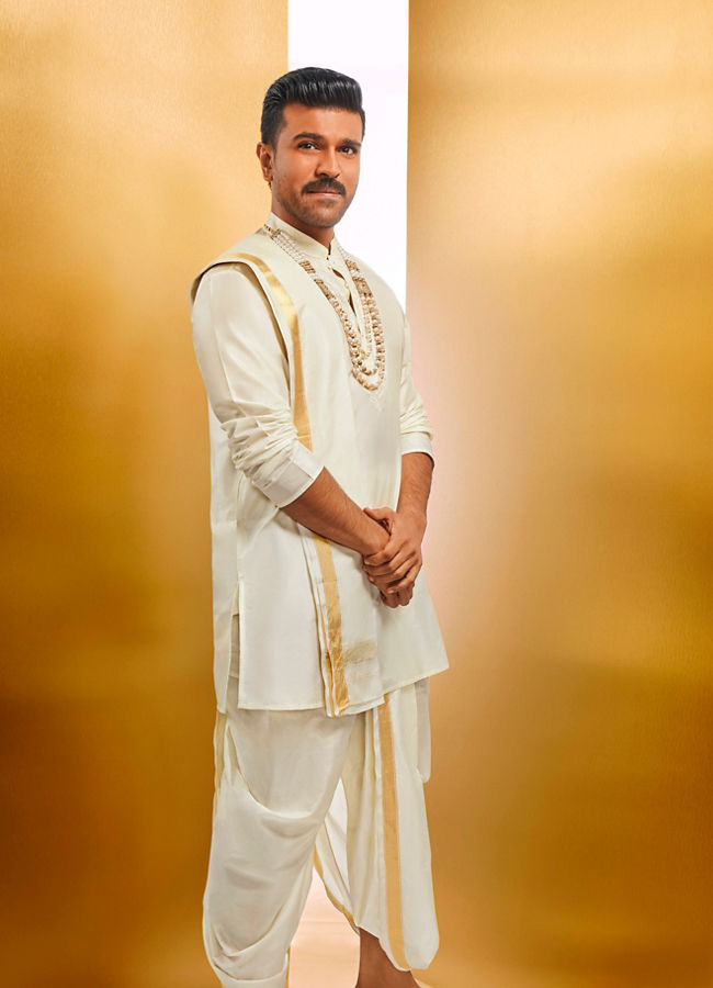 alt message - Manyavar Men Ivory White Traditional South Indian Kurta Pancha Set image number 0