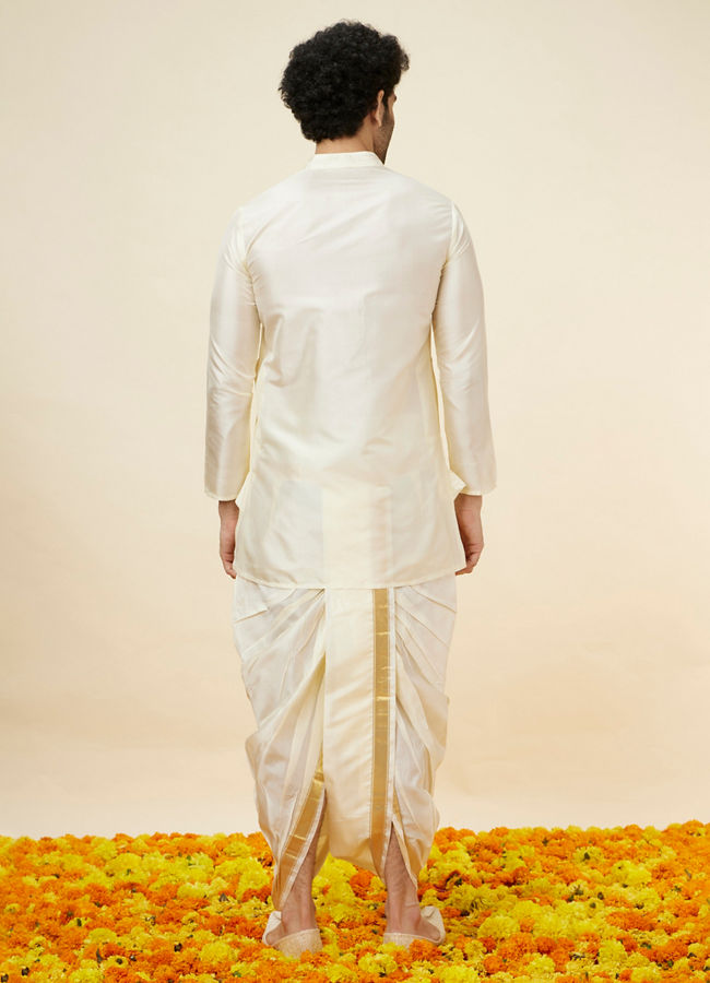 alt message - Manyavar Men Ivory White Traditional South Indian Kurta Pancha Set image number 6