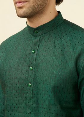 Moss Green Embroidered Kurta image number 1