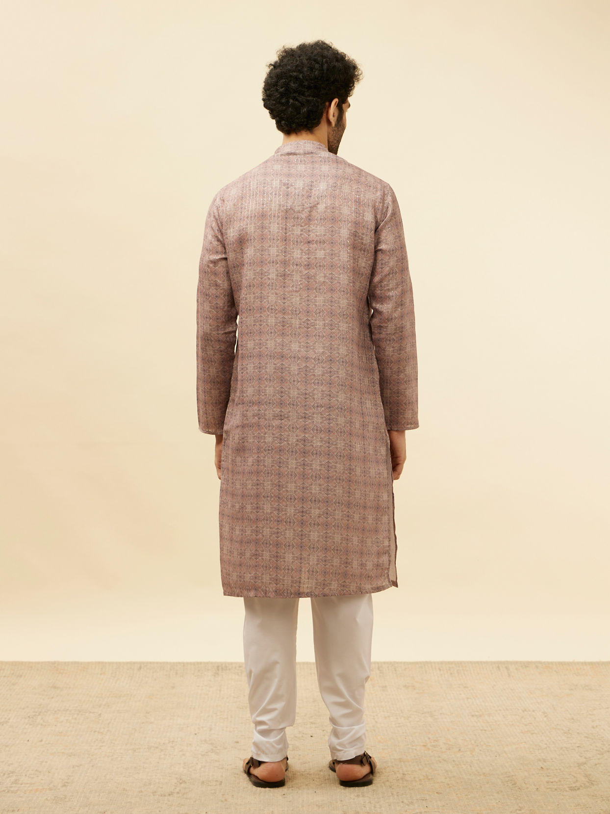 Manyavar Men Dusty Lavender Kaleidoscopic Printed Kurta Set