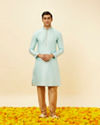 alt message - Manyavar Men Aqua Blue Shankh Patterned Kurta Set image number 2