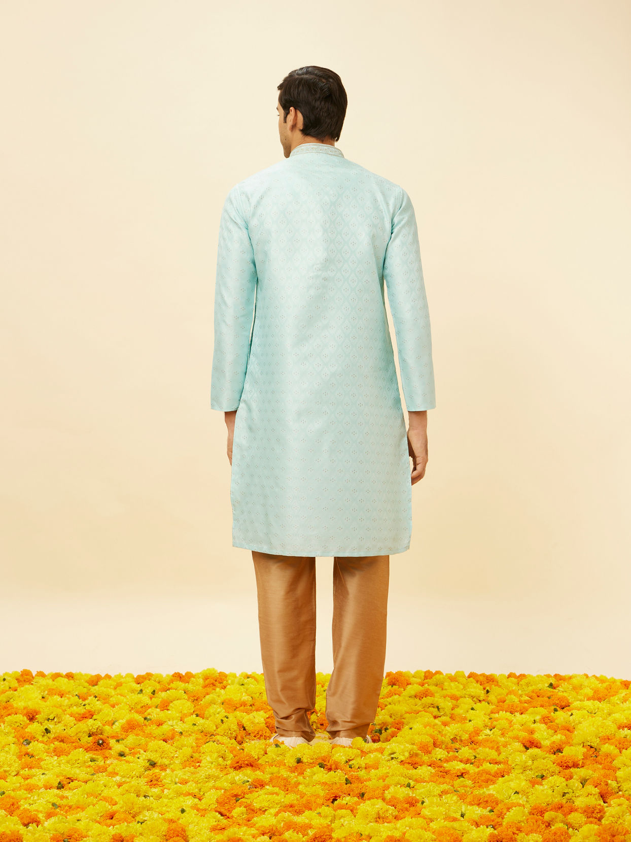 Manyavar Men Aqua Blue Shankh Patterned Kurta Set