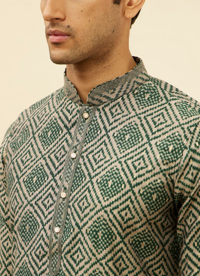 alt message - Manyavar Men Forest Green Grid Printed Kurta Set image number 1