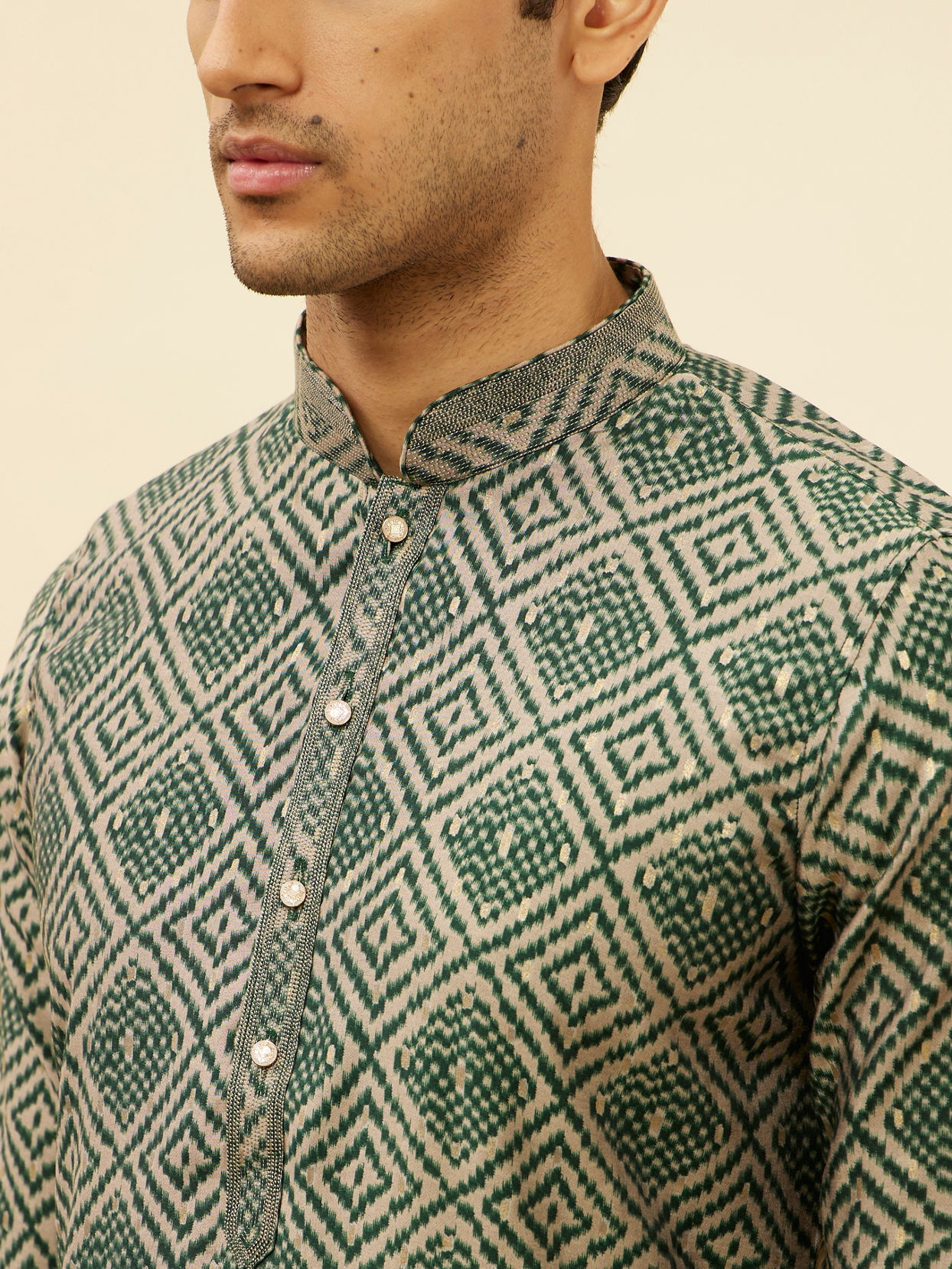 alt message - Manyavar Men Forest Green Grid Printed Kurta Set image number 1