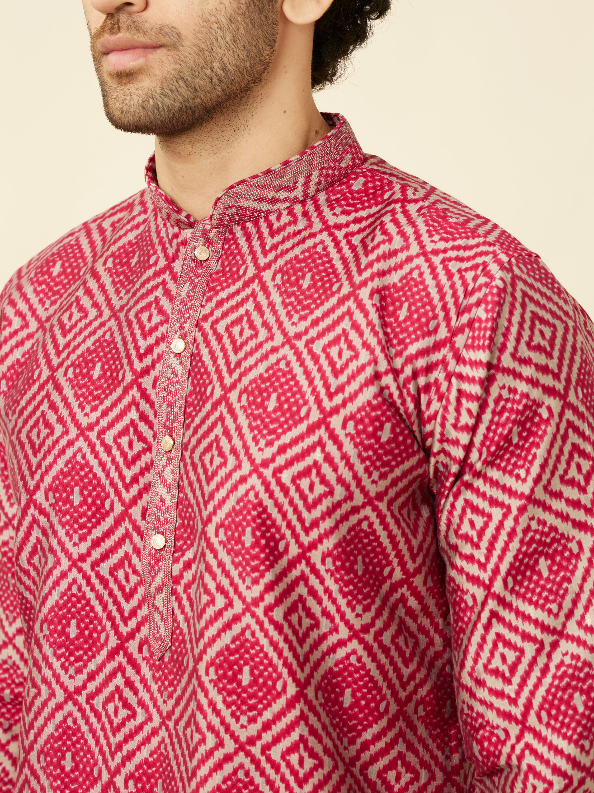 Manyavar Men Ruby Pink Harlequin Printed Kurta Set