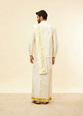 Ivory Cream Detailed Traditional South Indian Shirt and Veshti Set image number 3