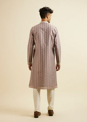 Manyavar Men Lilac Striped Kurta Set image number 4