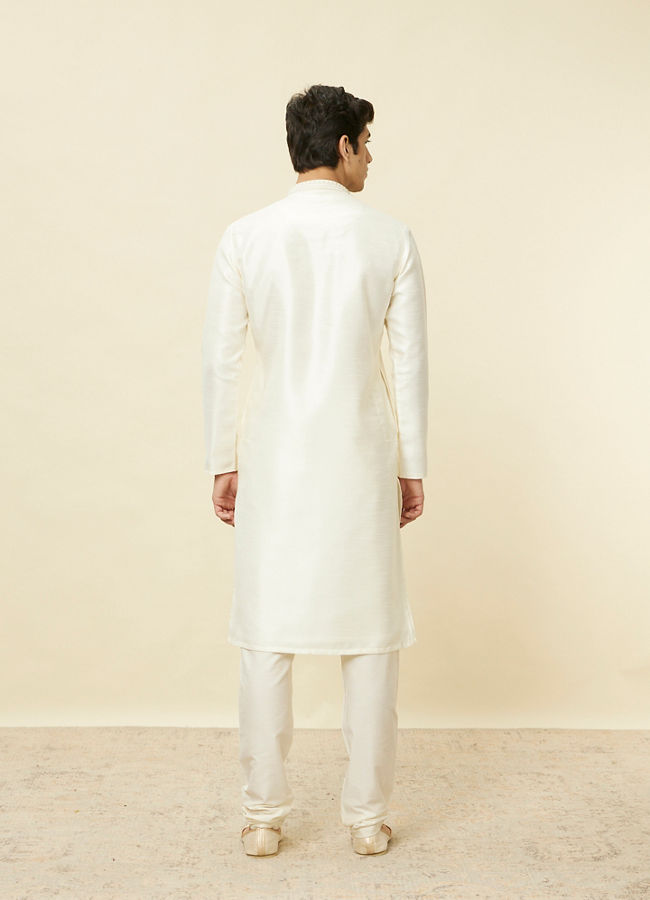 Manyavar Men Soft Cream Bandhgala Neckline Kurta Set