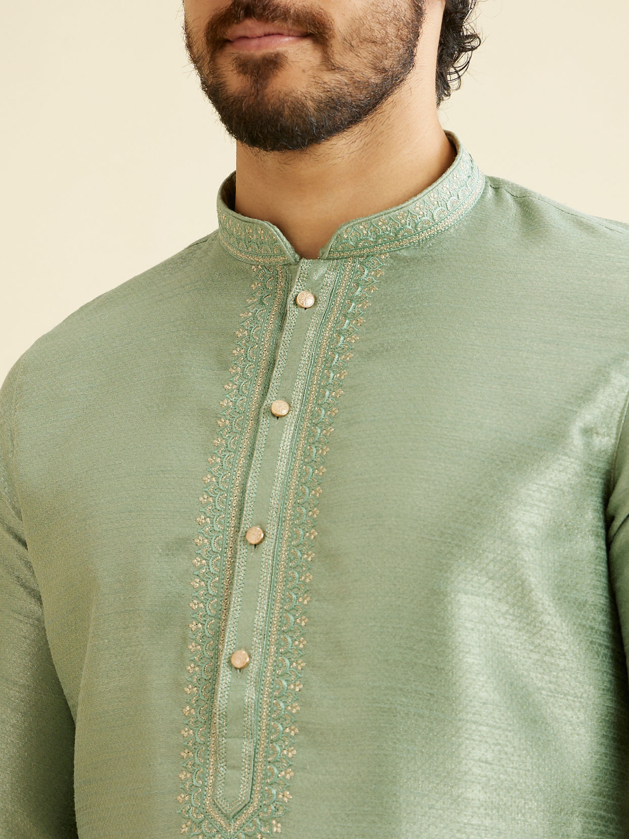 alt message - Manyavar Men Splendid Green Kurta Pajama image number 1