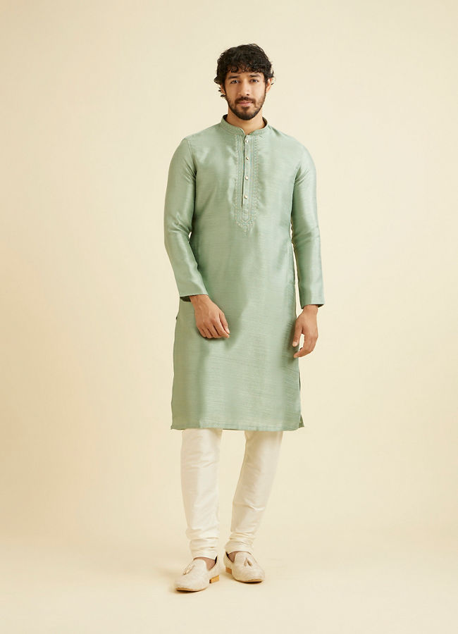 alt message - Manyavar Men Splendid Green Kurta Pajama image number 2