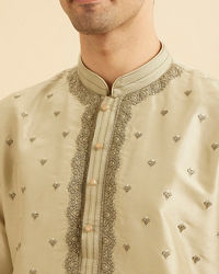 Manyavar Men Emerald Elegance Kurta Pajama