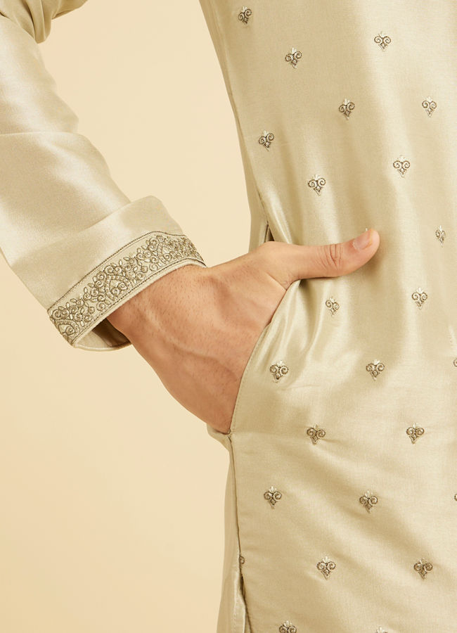 Manyavar Men Emerald Elegance Kurta Pajama