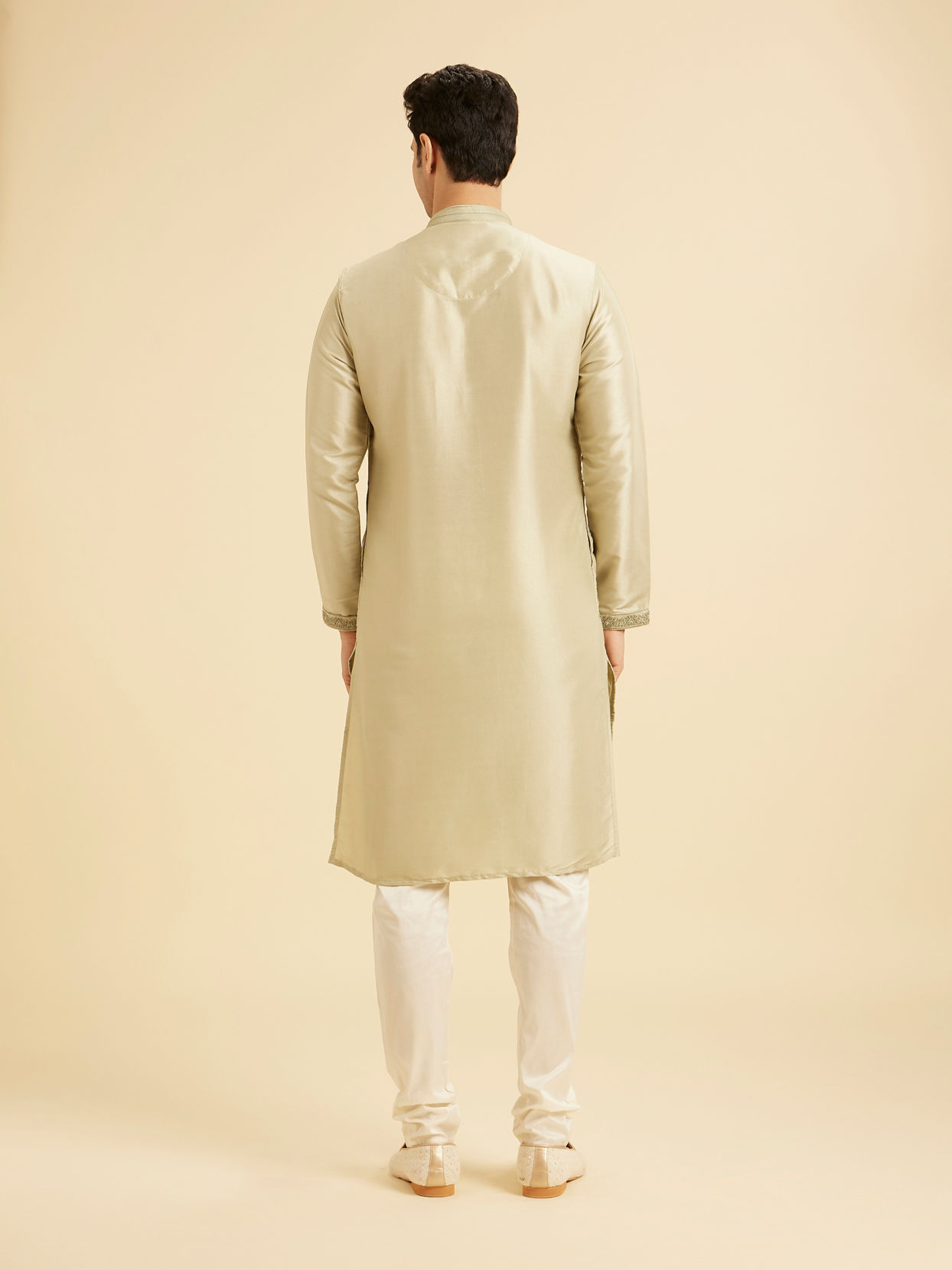 Manyavar Men Emerald Elegance Kurta Pajama