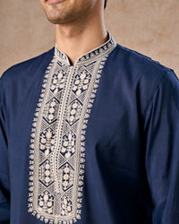Manyavar Men Exquisite Dark Blue Kurta Churidar