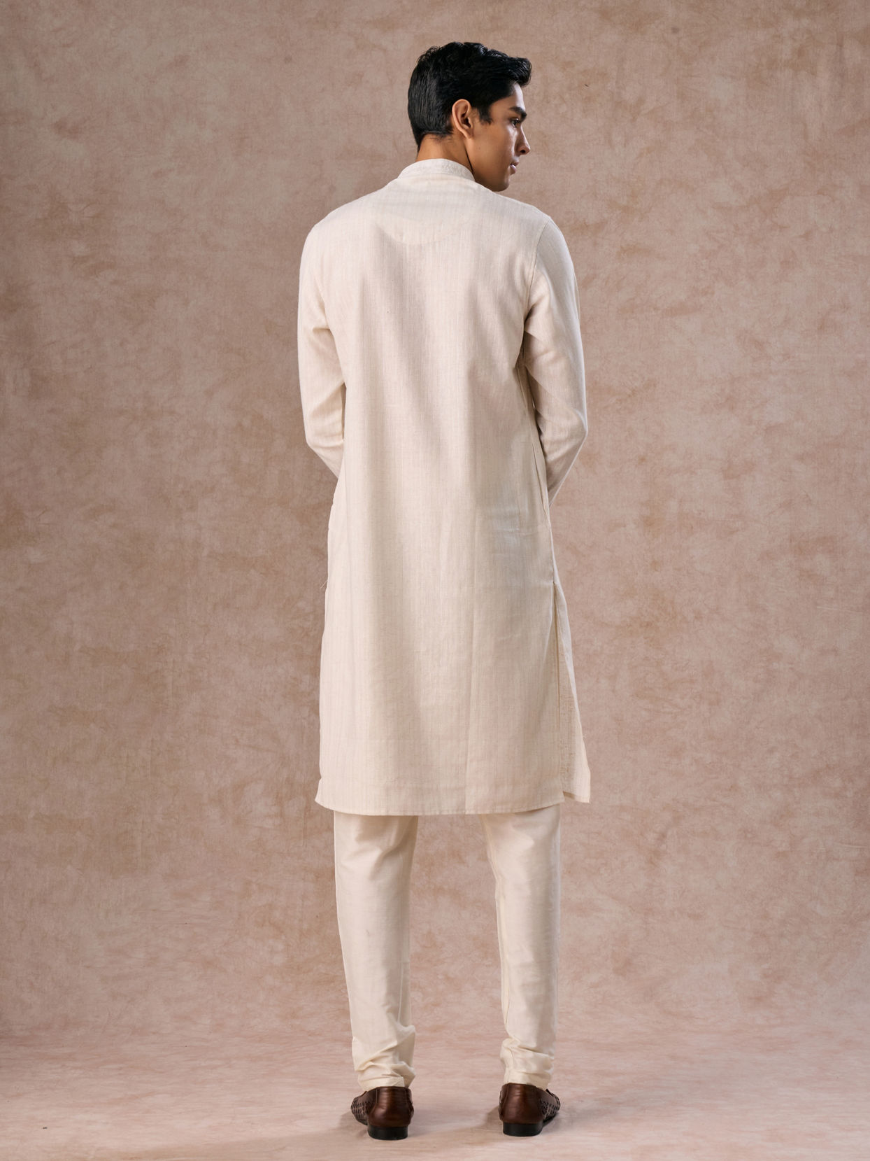 Manyavar Men Elegant Cream Kurta Churidar