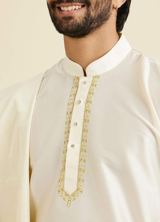 Manyavar Men Classy White Kurta Pancha Set With Dupatta