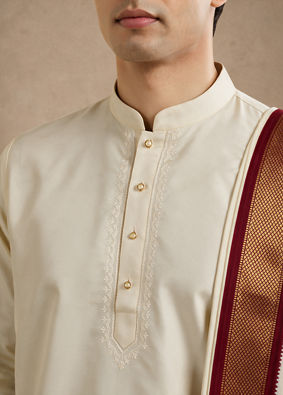 Manyavar Men Cream Art Silk Veshti Dhoti with Dupatta