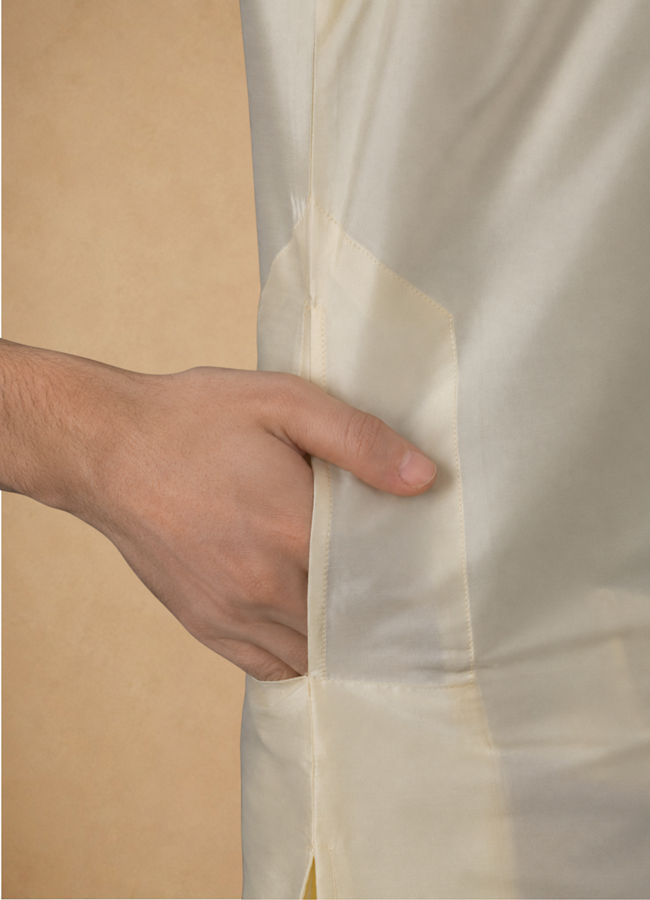 Manyavar Men Cream Art Silk Veshti Dhoti with Dupatta