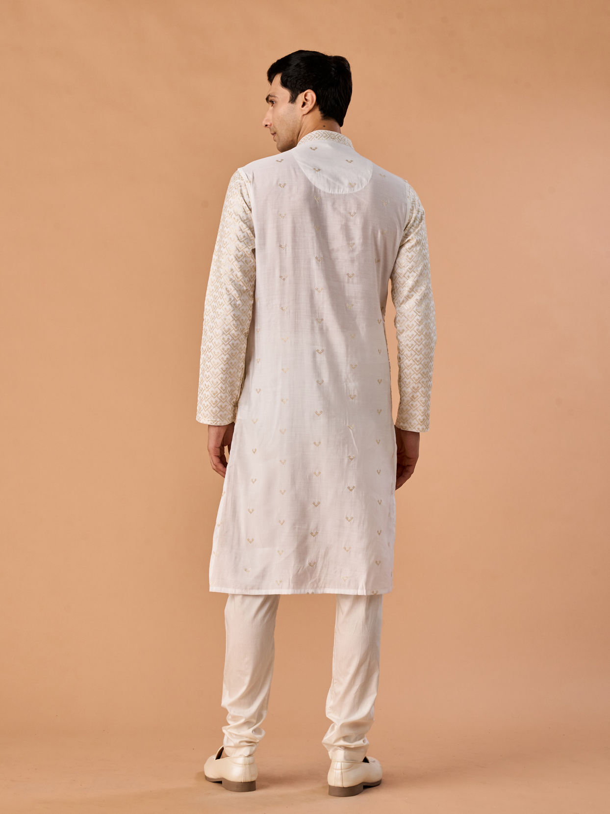 Manyavar Men Ethereal White Kurta Pajama