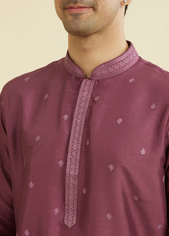 Manyavar Men Dusty Pink Kurta Churidar