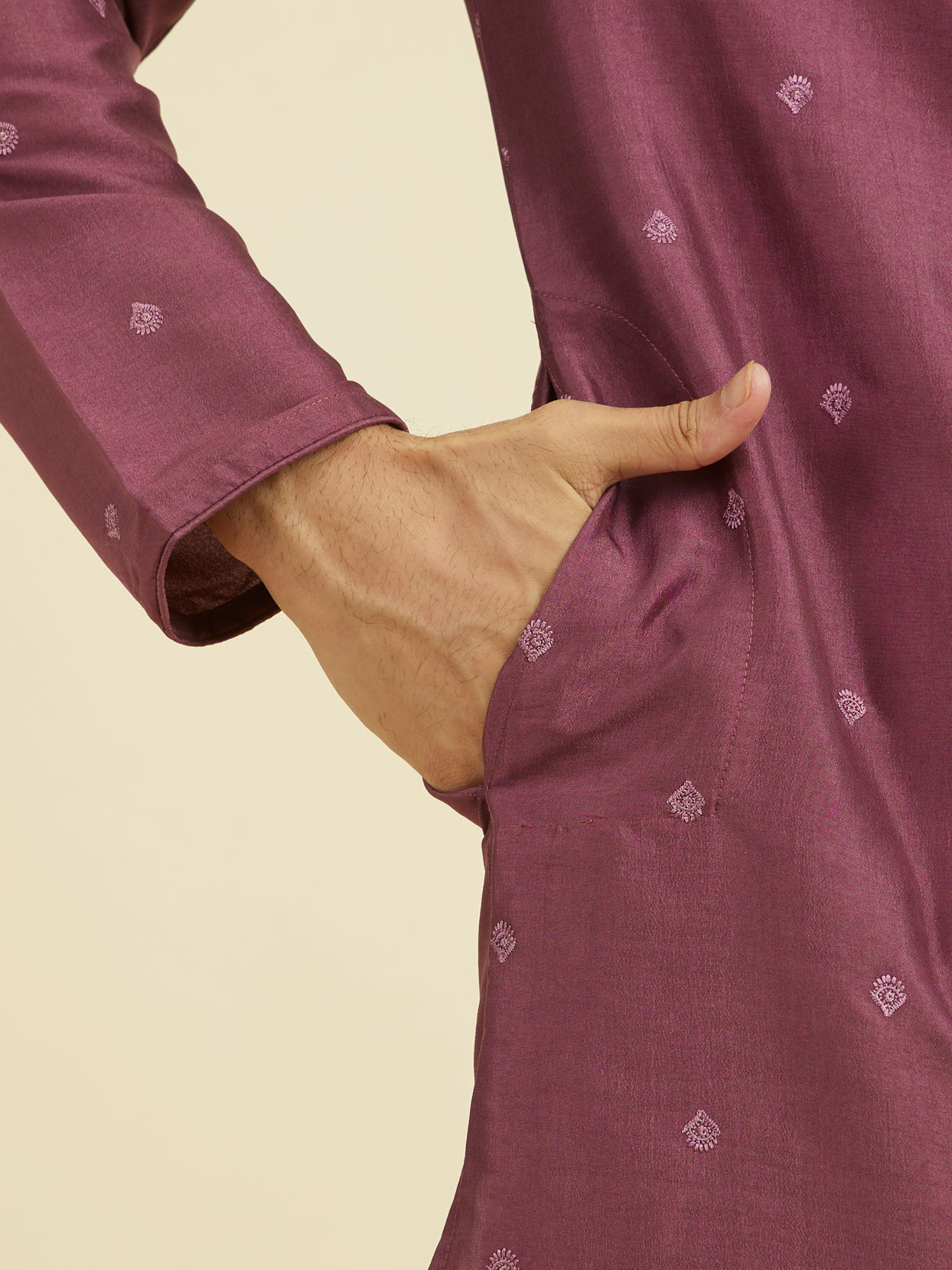 Manyavar Men Dusty Pink Kurta Churidar