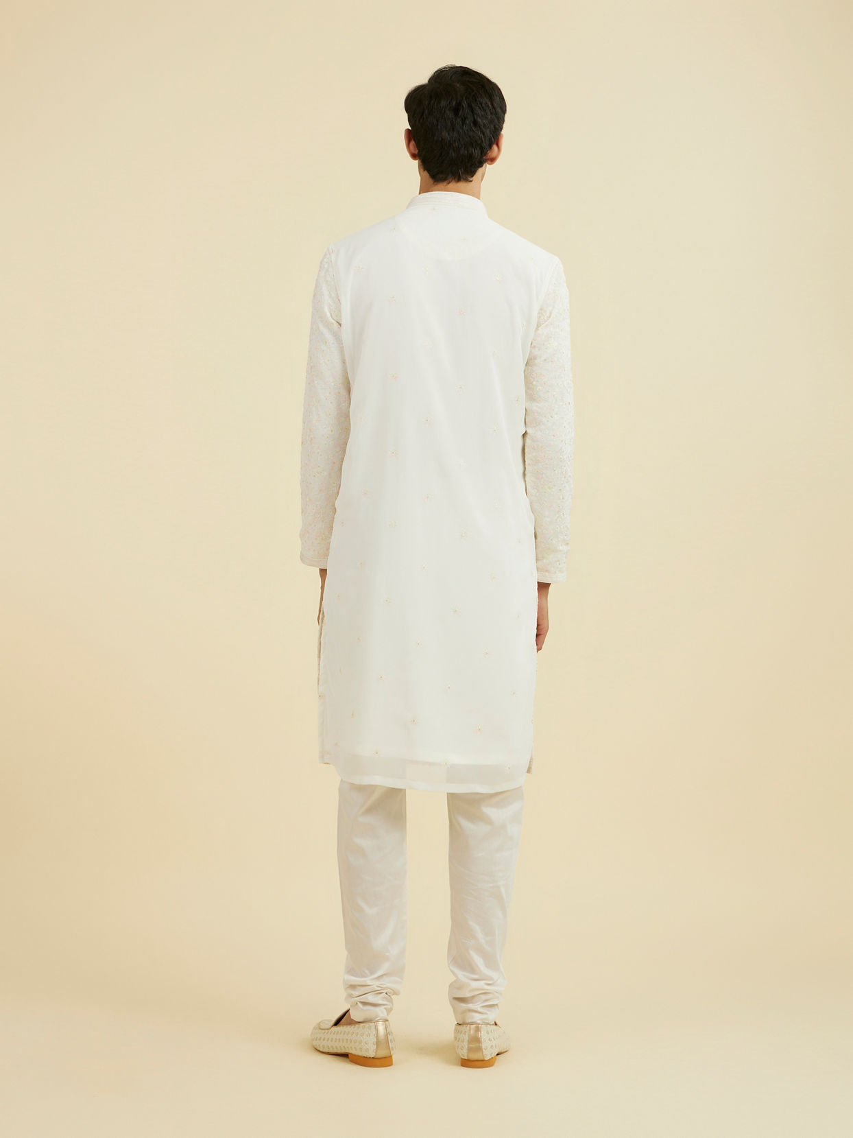 Manyavar Men Elegant Cream Kurta Churidar