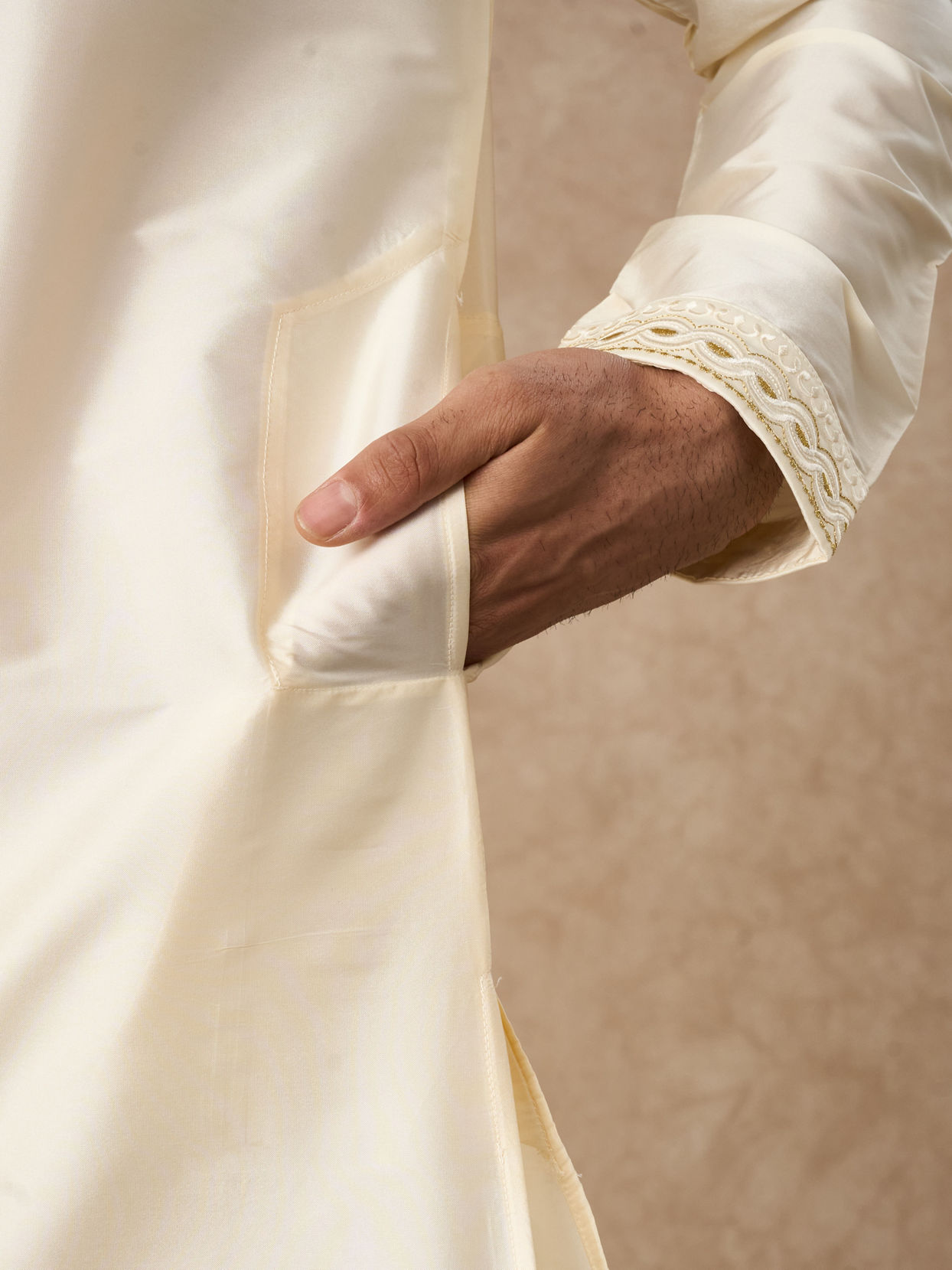 Manyavar Men Cream Silk Veshti Dhoti with Kurta and Dupatta