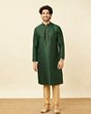 alt message - Manyavar Men Forest Green Buti Printed Kurta Set image number 2