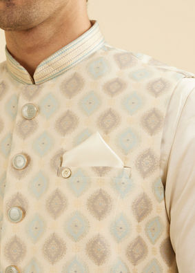 Manyavar Men Lustrous Cream Pocket Square
