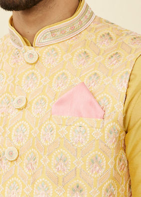 alt message - Manyavar Men Classic Rani Pink Self-textured Pocket Square image number 0