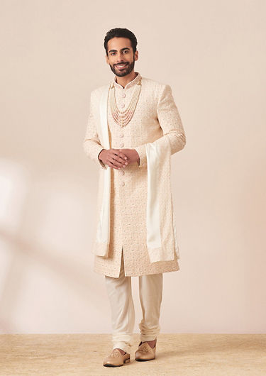 alt message - Twamev Men Light Pink Heavy Embroidered Sherwani with Dupatta image number 1