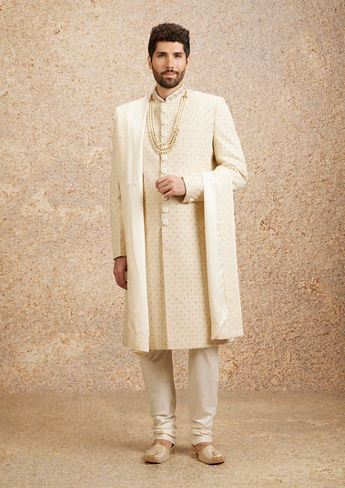 alt message - Twamev Men Shell Cream Embroidered Sherwani Set image number 2