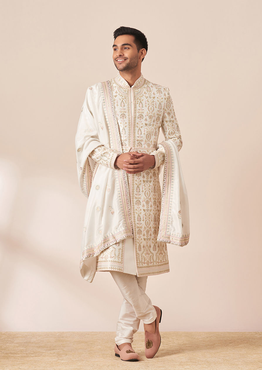 alt message - Twamev Men Off White Self Embroidered Sherwani with Dupatta image number 1