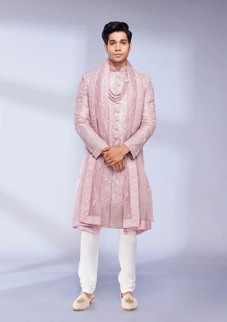 alt message - Twamev Men Dusty Pink Bel Buti Patterned Sherwani Set image number 2