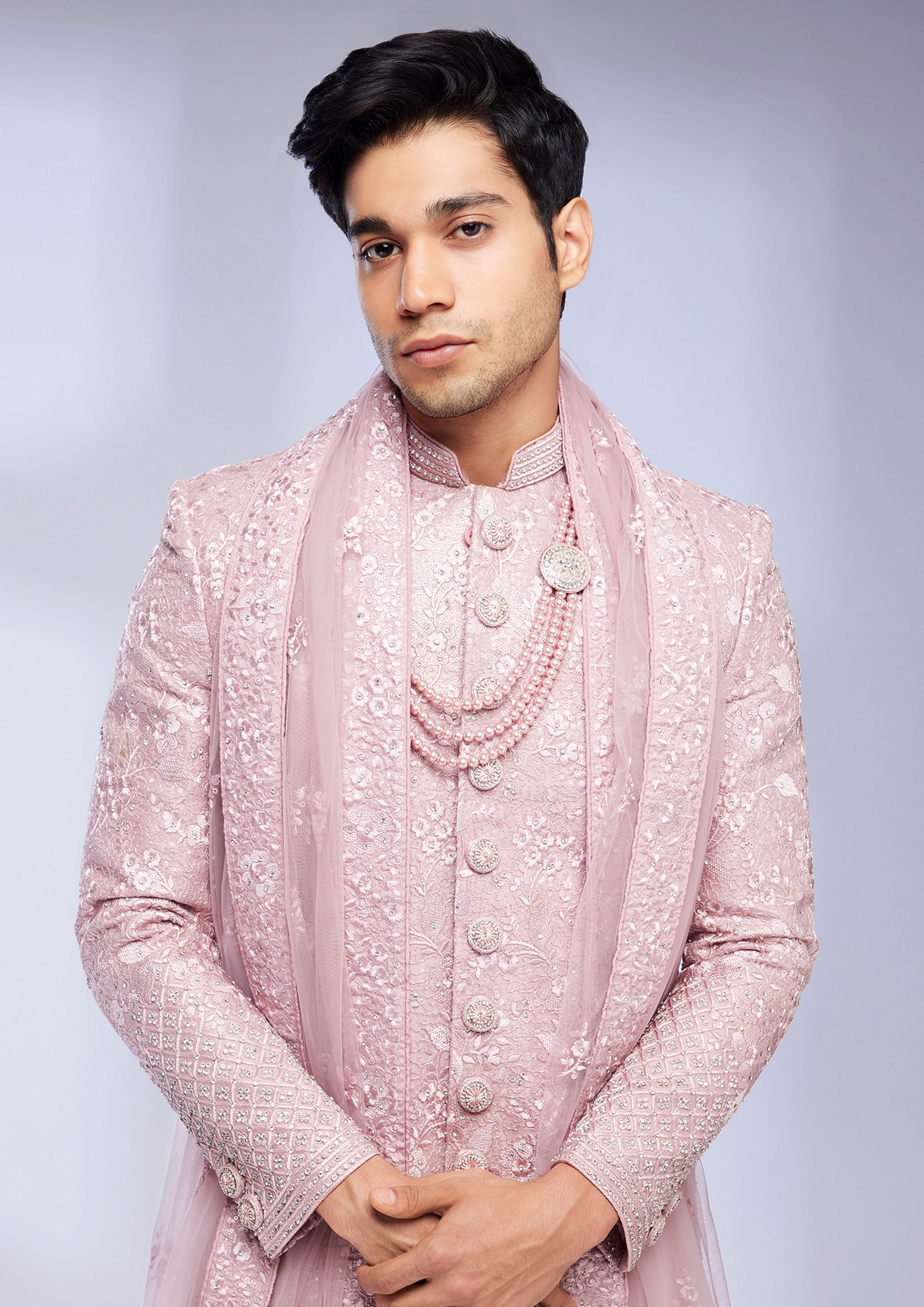 alt message - Twamev Men Dusty Pink Bel Buti Patterned Sherwani Set image number 0