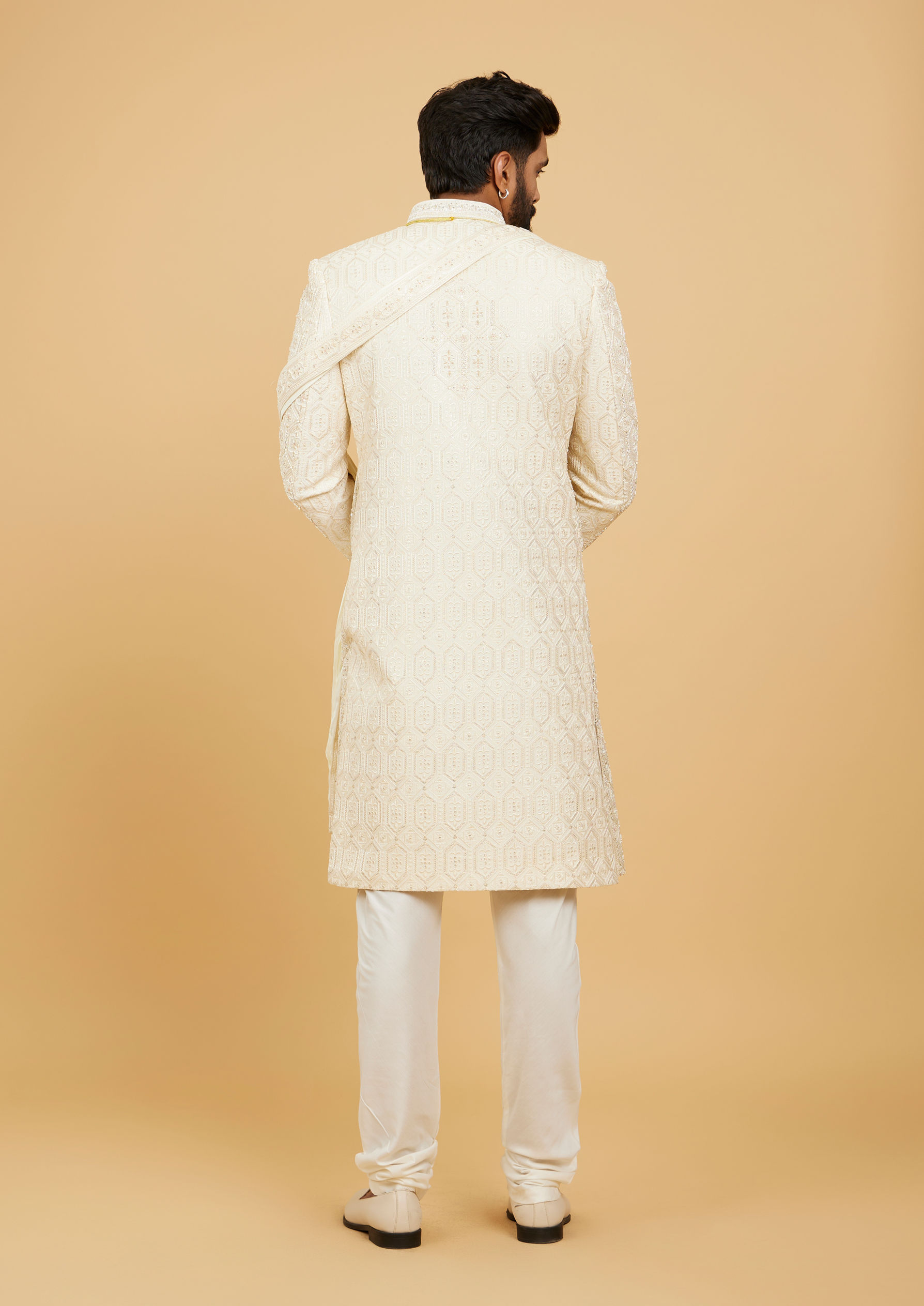 Twamev Men Cream Beige Honeycomb Patterned Sherwani Set with Mirror Work