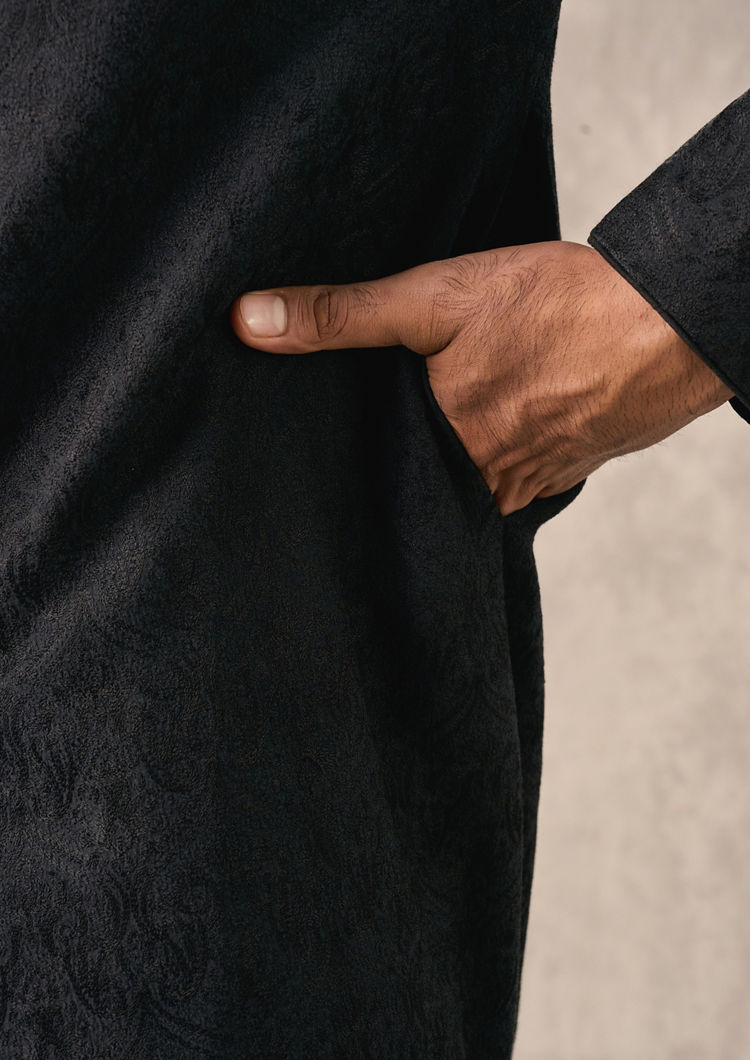 Twamev Men Black Silk Thread Embroidered Sherwani