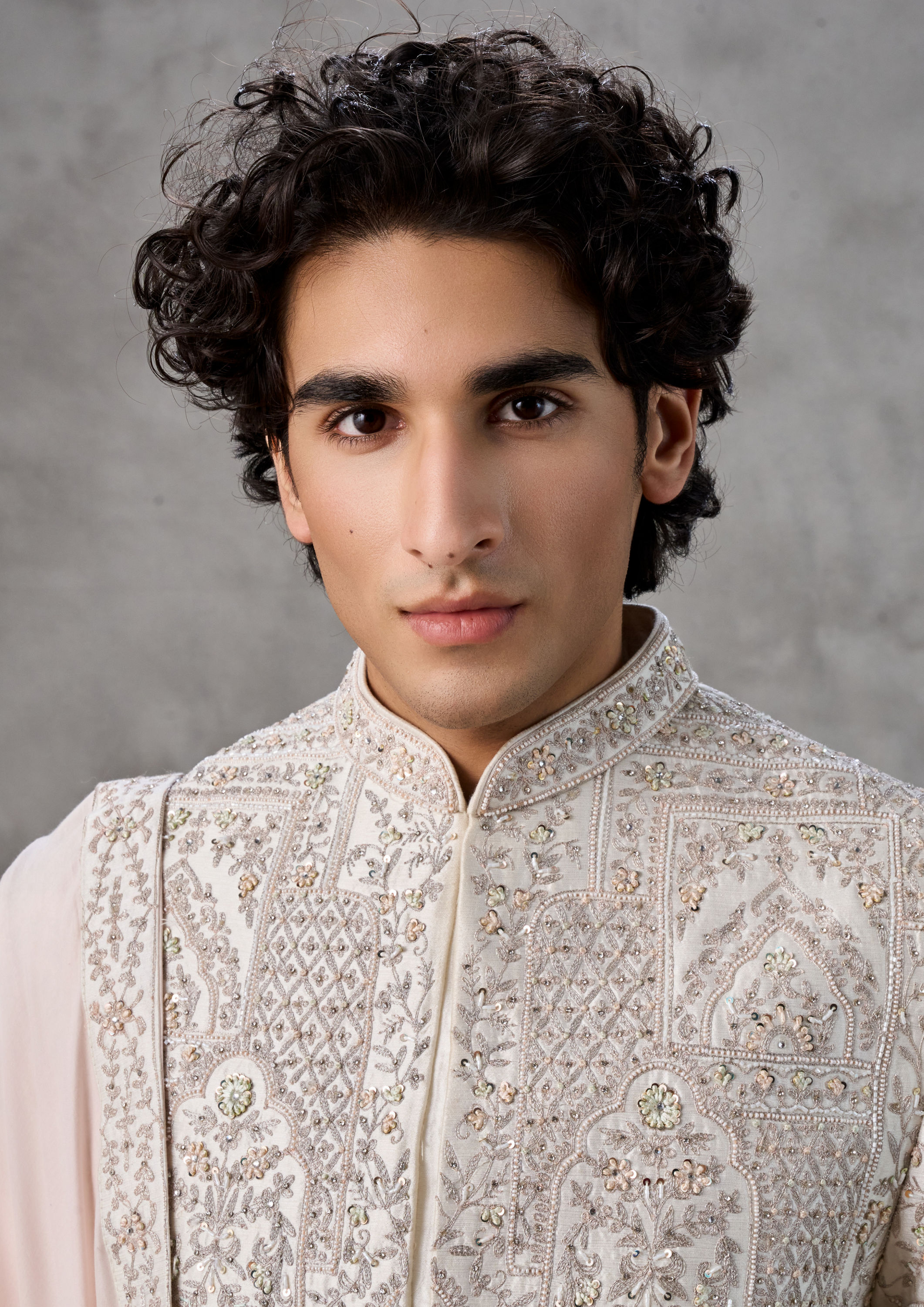 Twamev Men Regal Cream Pink Sherwani