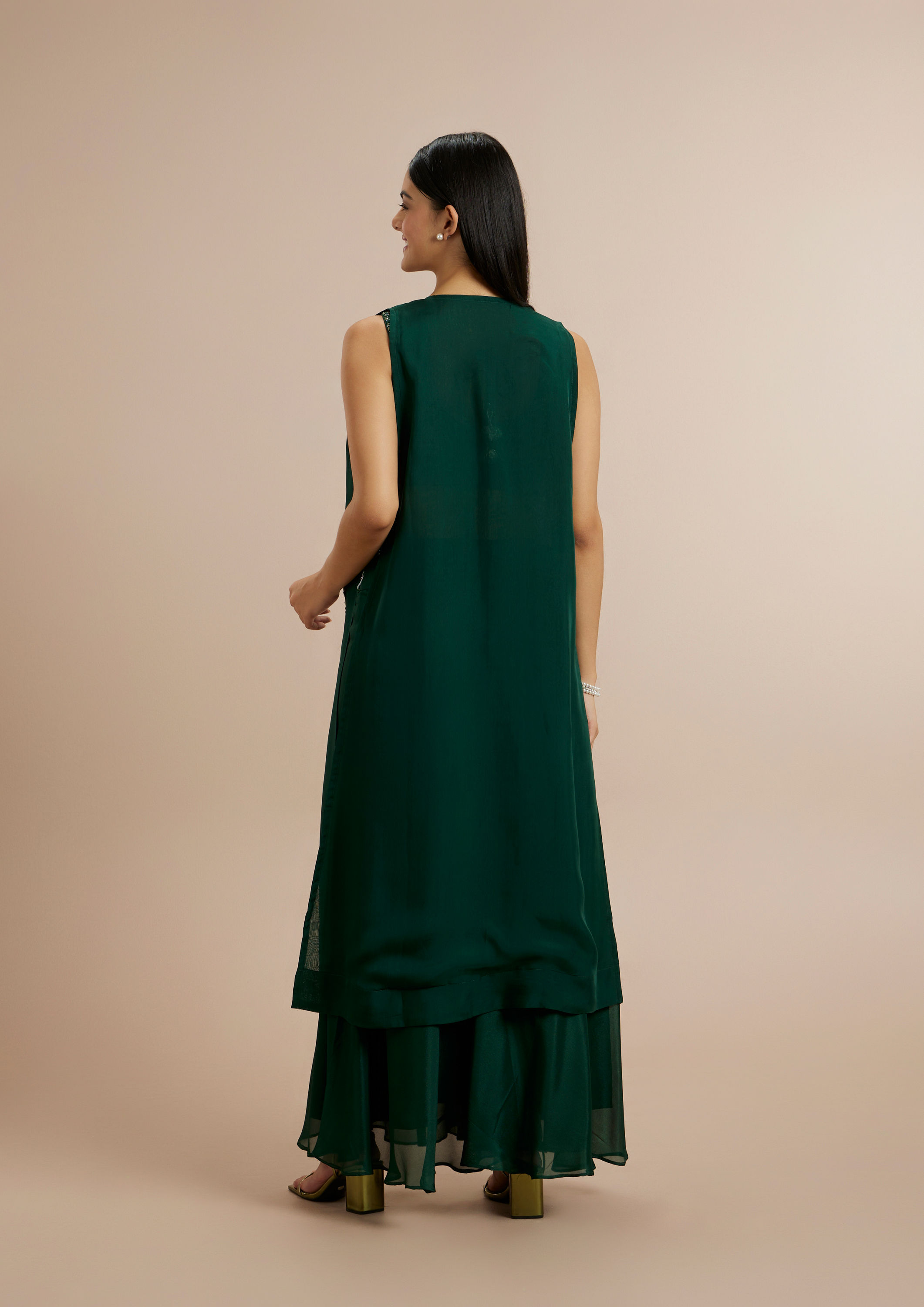 Twamev Women Enthralling Green Georgette Indo Western