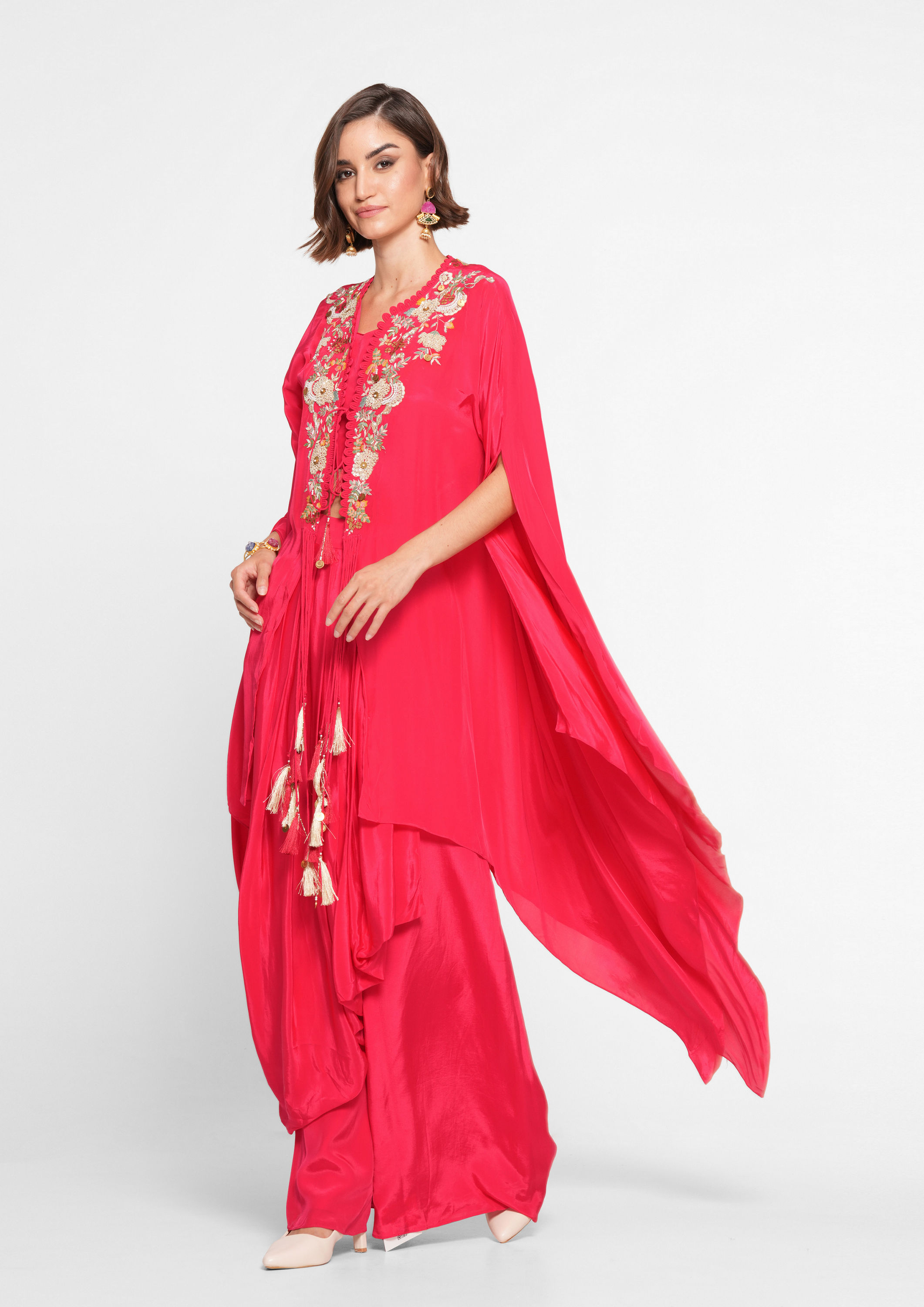 alt message - Twamev Women Elegant Rani Satin Indo Western image number 2