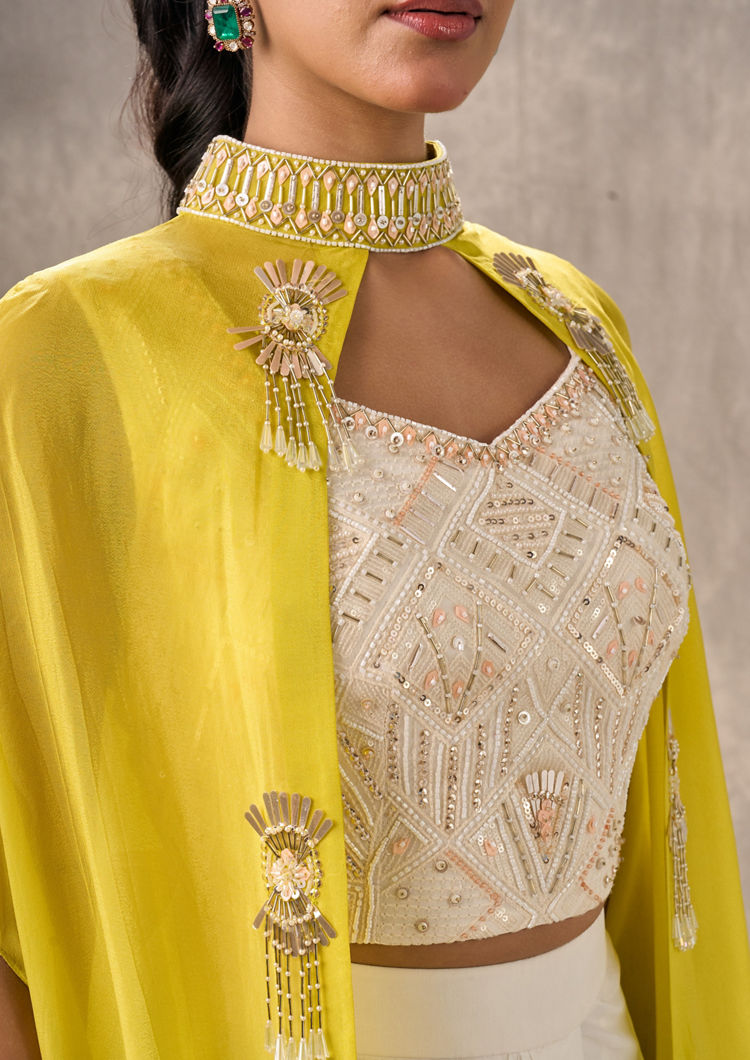 Twamev Women Elegant Cream-Colored Indo Western Ensemble