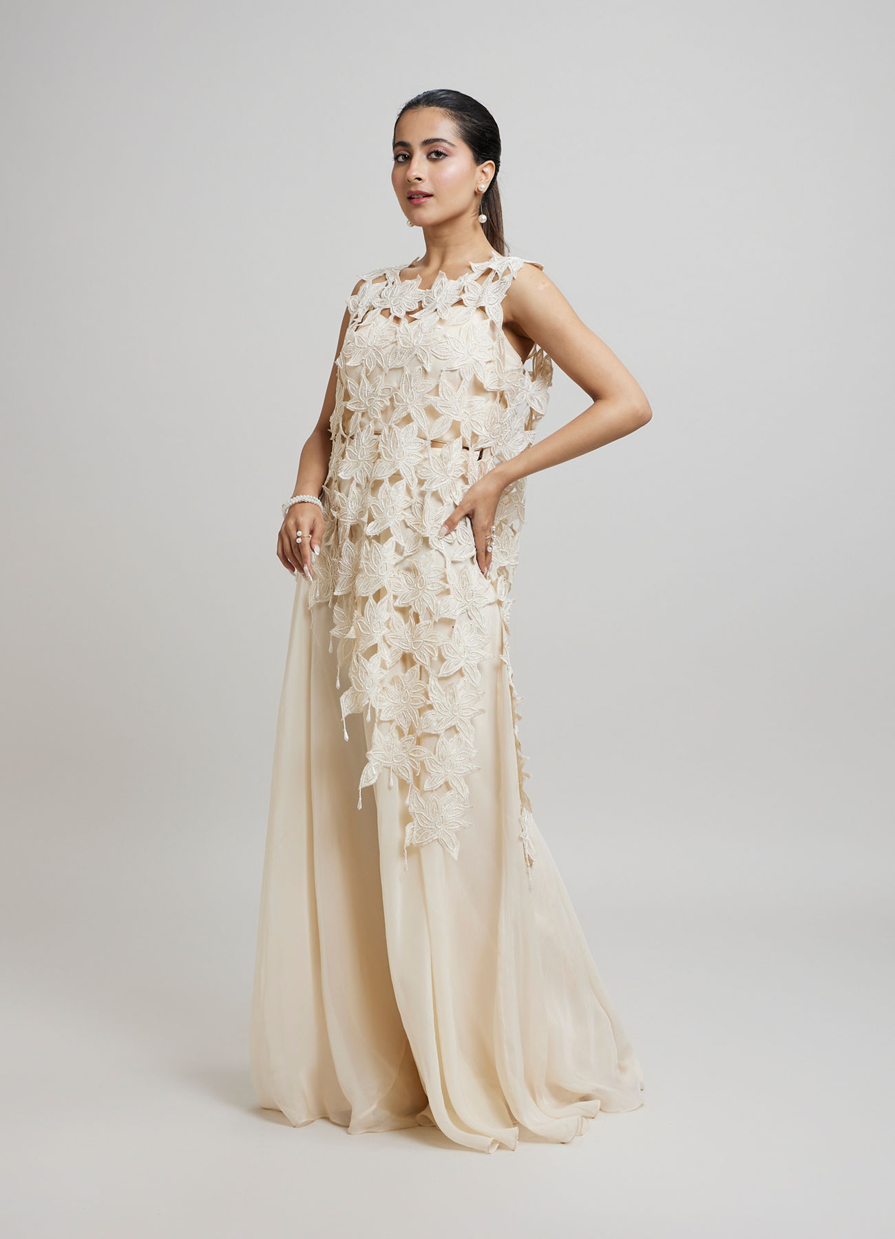 Twamev Women Heavenly Cream Organza Indo Western