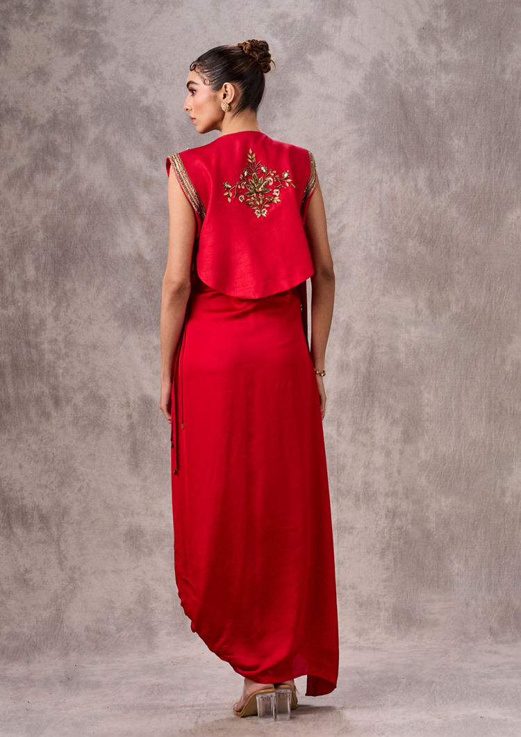 Twamev Women Verdant Red Satin Indo Western
