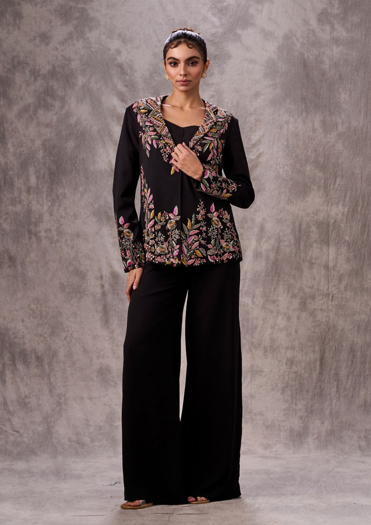 Twamev Women Chic Black Indo Western Ensemble