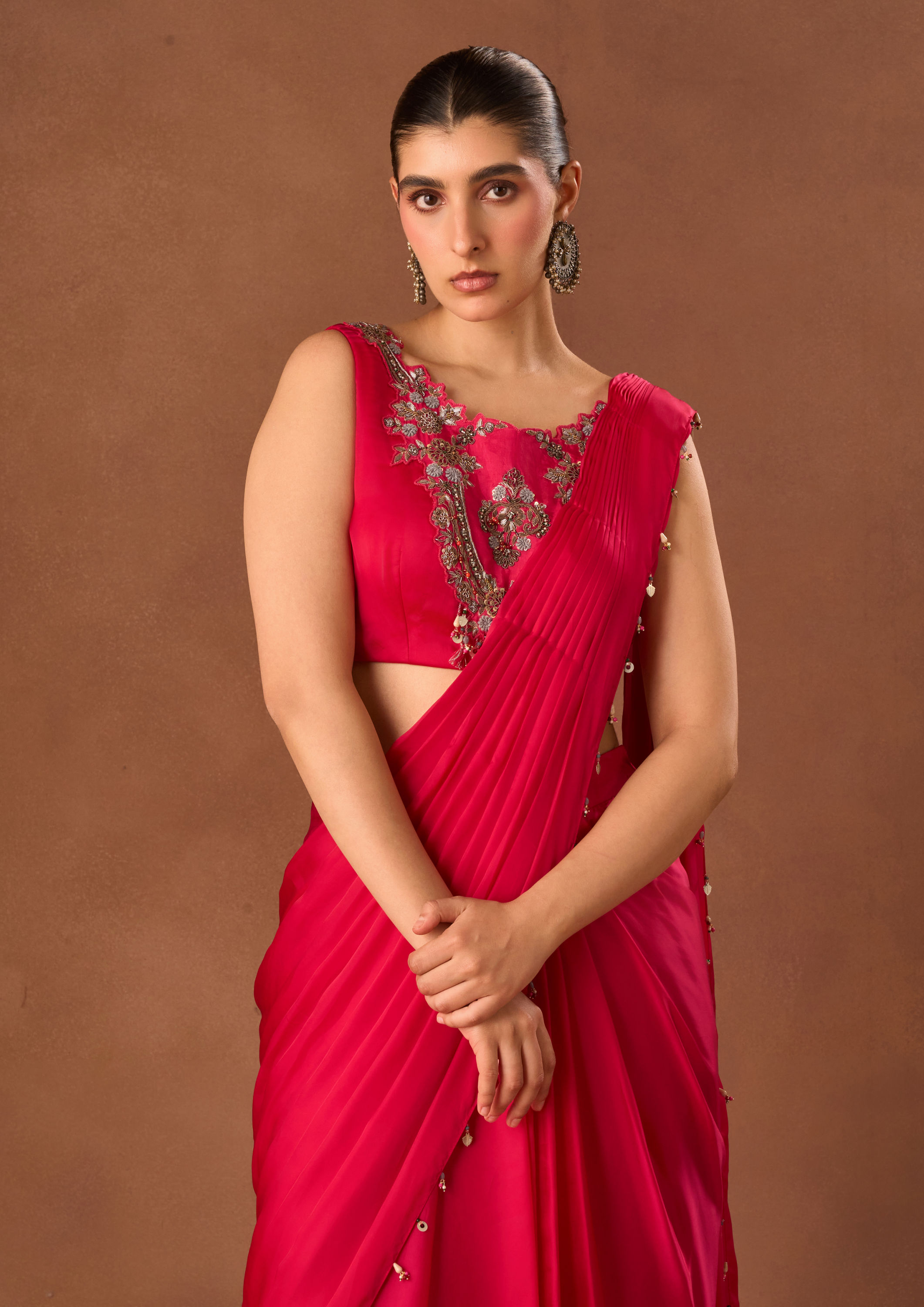 Twamev Women Pink Satin Saree with Embroidery