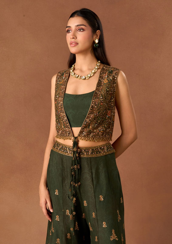 Twamev Women Green Chinon Indo Western Jacket with Embroidery