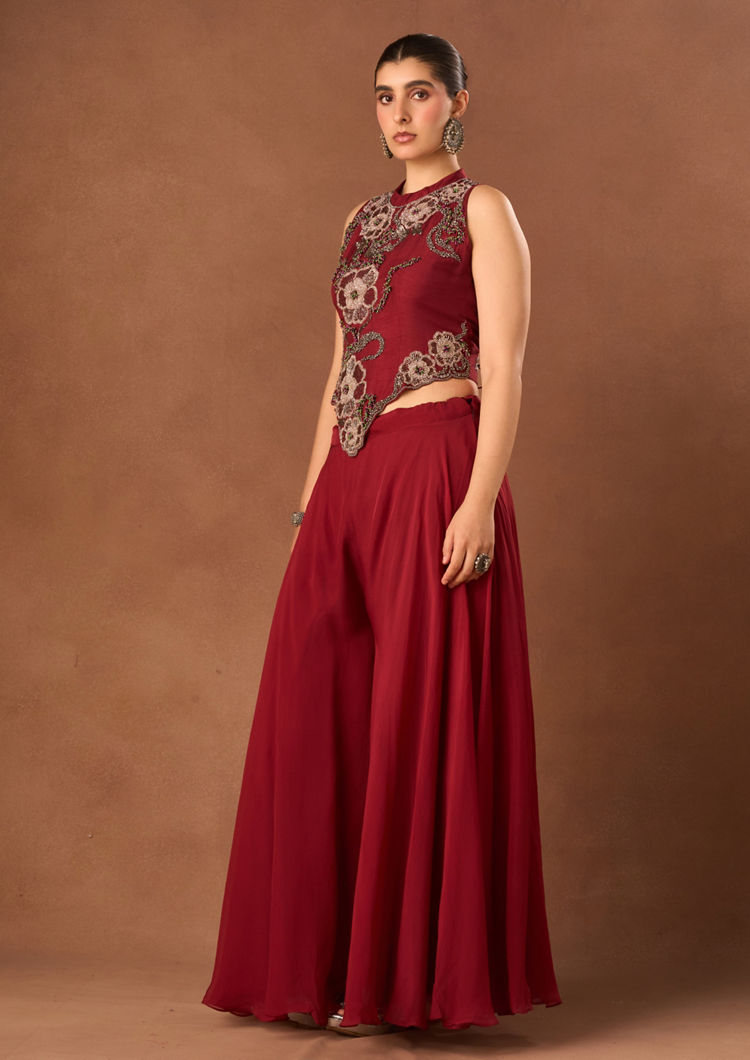 Twamev Women Red Chinon Indo Western with Embroidery